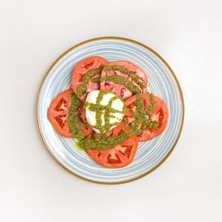 Салата Капрезе(350г)