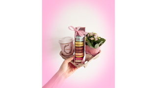 ZESTAW Z BOMBONIERKĄ MAKARONIKÓW