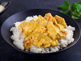 Курица в соусе карри