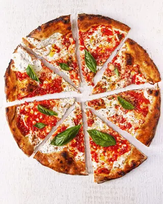 Margherita Pizza Large.