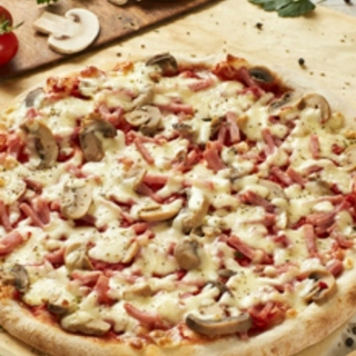 Pizza de jamón dulce y champiñones