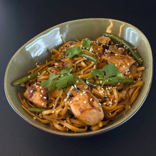 Удон з куркою (330г)