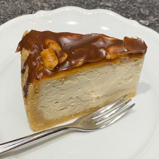 Чизкейк орехово-карамельный