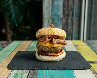 BBQ Bacon CheeseBurger