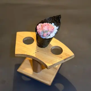 T7- Toro Tartar Temaki 