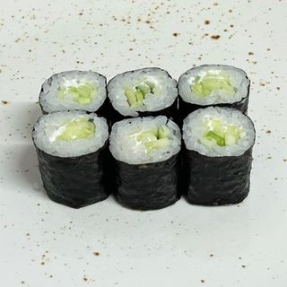 Maki De Pepino Con Queso (6 Uds.)