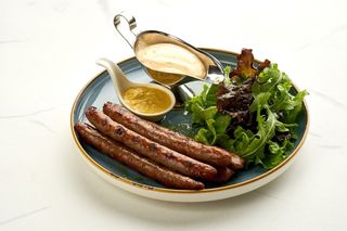 Колбаски в ассортименте (300г)