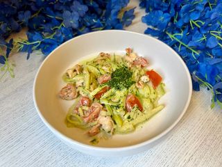 Паста з цукіні та креветкою