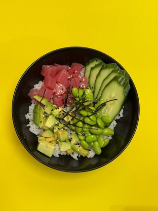 Bowls Tuna with cucumber 8 komada