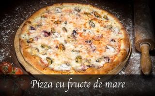 Pizza cu fructe de mare