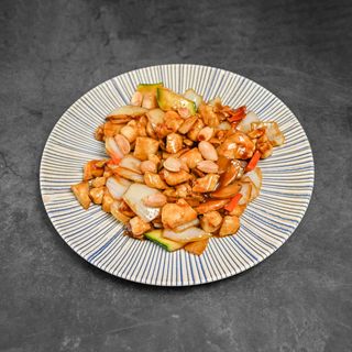 58A Pollo almendrado