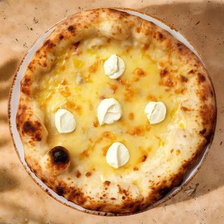 Pizza Tutti Formaggi