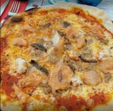 Pizza Atlántica (Mediana)