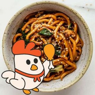 UDON Yakisoba Pollo