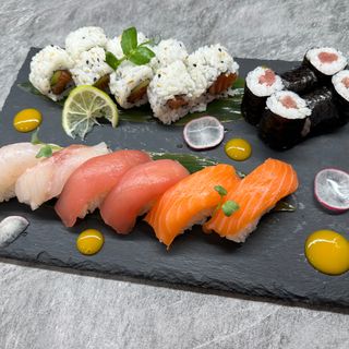 145 Sushi misto 20 pezzi