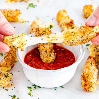 Mozzarella sticks 
