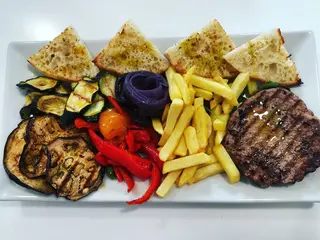 Hamburger nel piatto