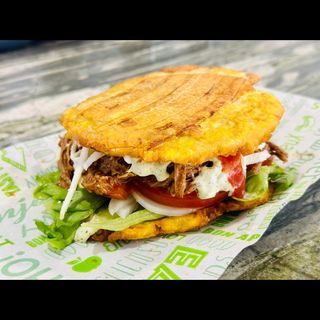 Patacón de ternera o pollo