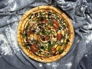 პიცა ზღვის პროდუქტებით (35 სმ)