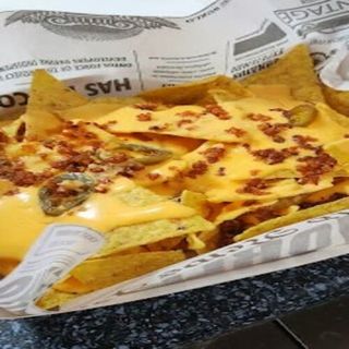 Nachos Con Queso Fundido