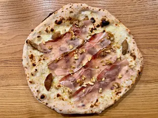 Pizza montagnola