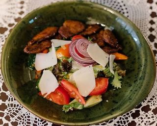 Салат з ескалопом