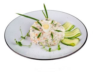 Салат Олів'є з куркою (300g)