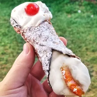 Cannolo classico con Ricotta di Bufala