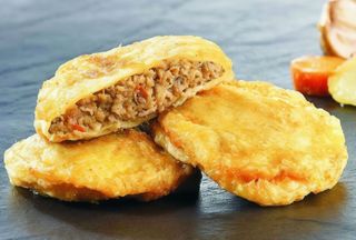 Patatas De Olot De Carne (1 Ud.)