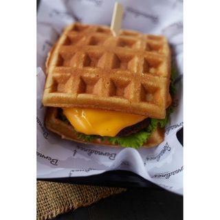 Waffles Chicken Burger