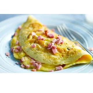 PLAT OMELETTE JAMBON FROMAGE 