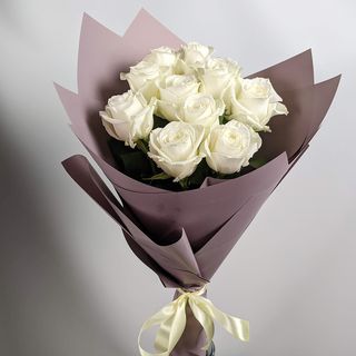 10 თეთრი ვარდი 2034