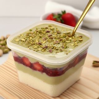 Pistache Com Fruto Vermelhos