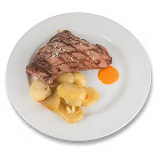 Secreto de cerdo, cebolletas braseadas y patatas camperas