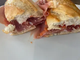 Bocadillo catalana
