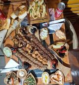 Mezza Family 11 Brochettes + 1/2 poulet