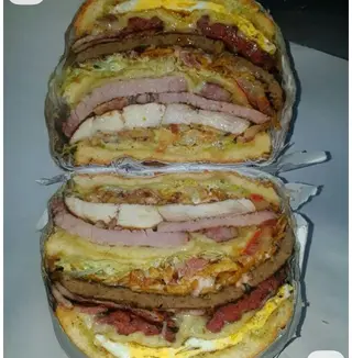 Burger Caraqueña