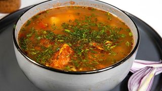 Ciorba taraneasca  de porc