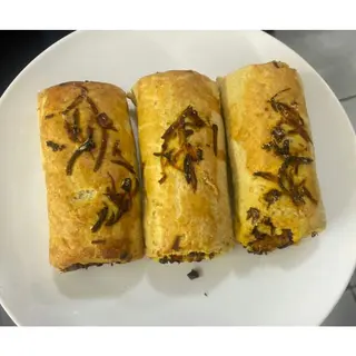 Cravings Roll