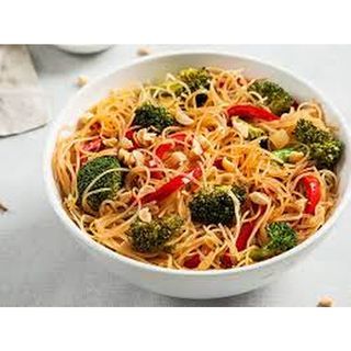 Special Fried Rice Noodles with Capsicum