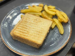 Sándwich Jamón De York Y Queso