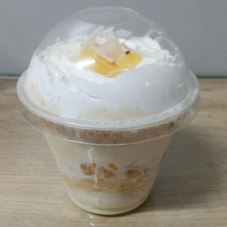 Bolo de pote (Abacaxi com coco)