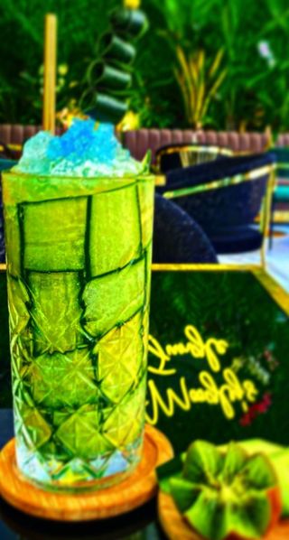 Ice Tea > Green palm