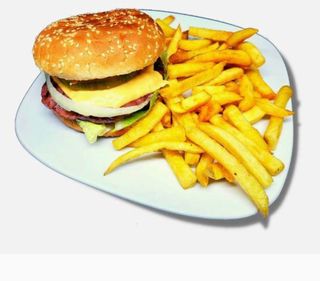 Hamburguesa con patatas fritas