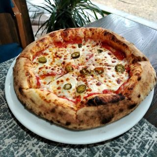 Пица Пепероне