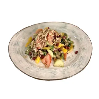 Летний салат с орехами (150г)