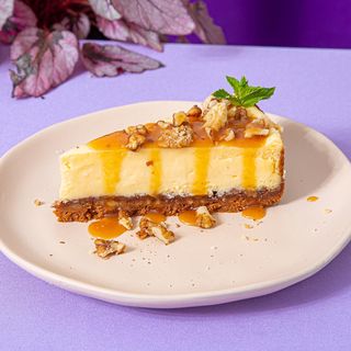 Cheesecake Caramel & Peanuts