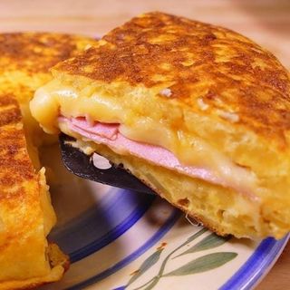 Tortilla de York y queso