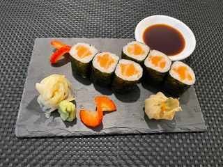 Salmão Maki 6 unidades