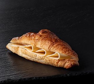 Круассан с сыром 